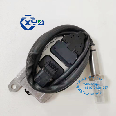Pieza del SCR del sensor 29650-84330 del NOx del coche de 5WK97303 24V para HYUNDAI